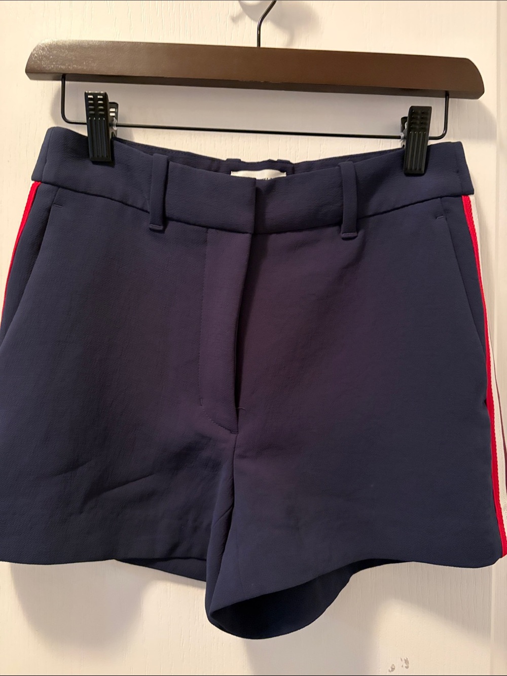 Aritzia’s Agency mini short crepette